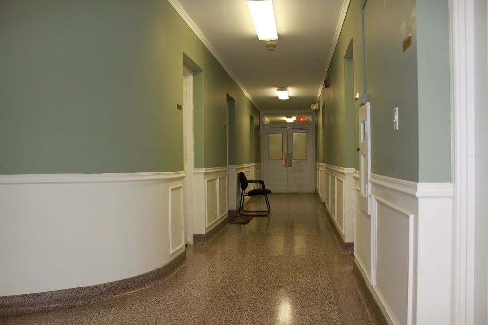 Woodridge Professional Building: 2619 W Heading Ave, West Peoria, IL 61604
